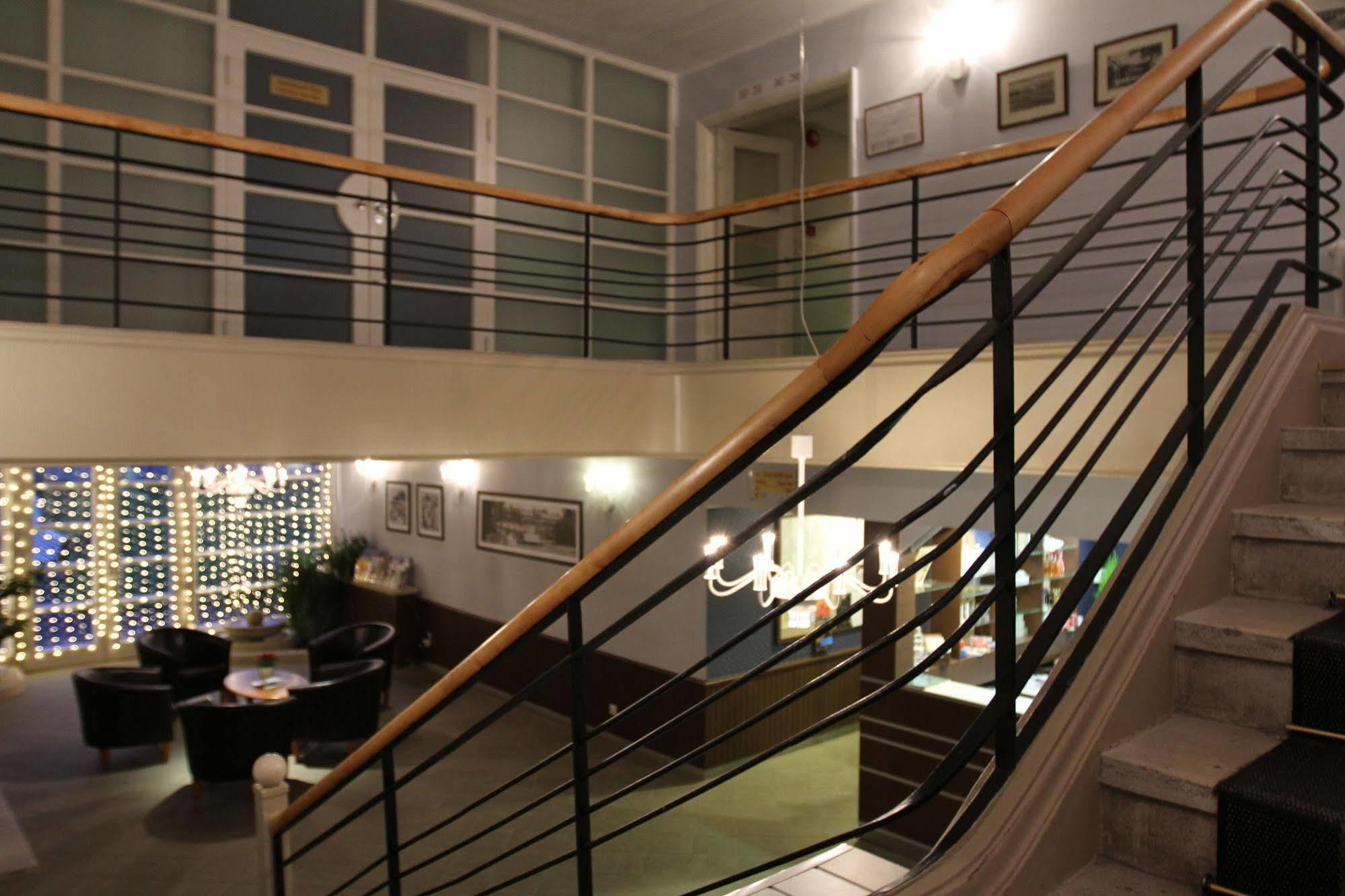 Wasa Hotel & Health Center Parnawa Zewnętrze zdjęcie